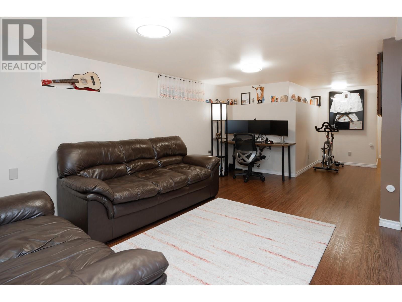 19073 117a Avenue, Pitt Meadows, British Columbia  V3Y 1Y5 - Photo 16 - R2841800
