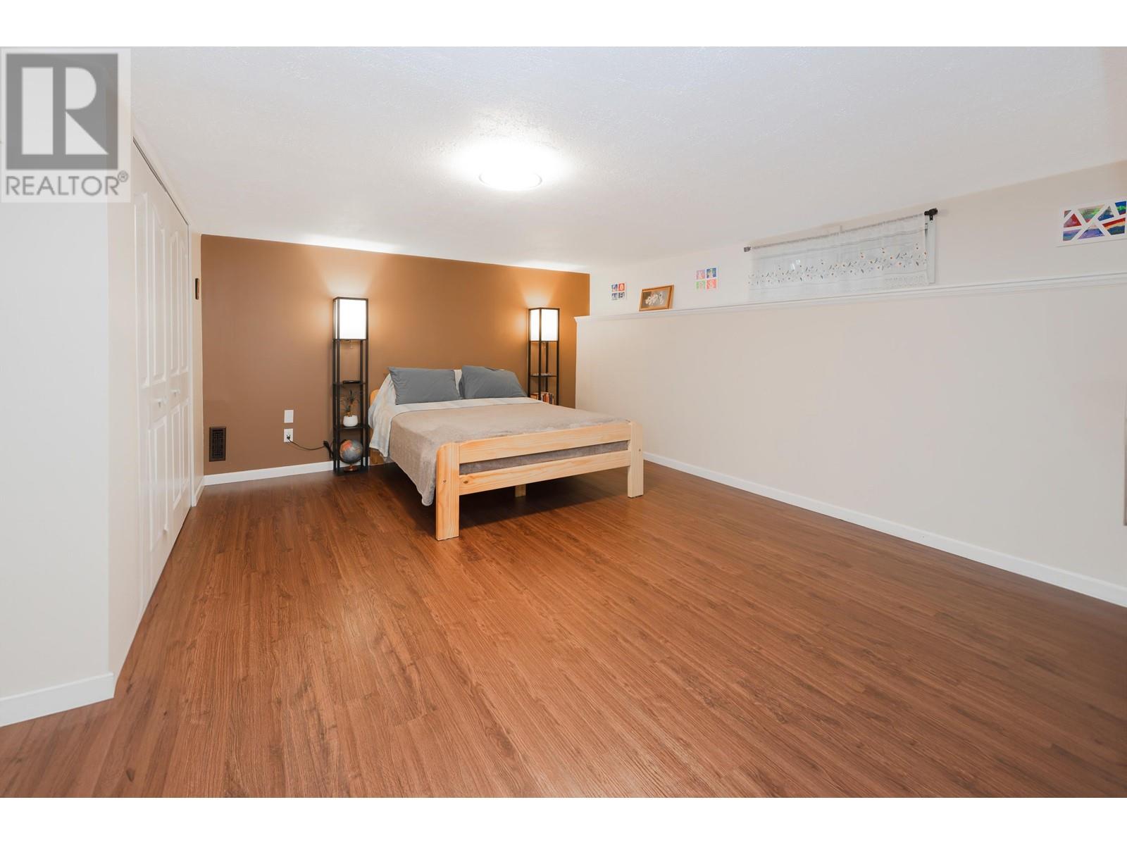 19073 117a Avenue, Pitt Meadows, British Columbia  V3Y 1Y5 - Photo 18 - R2841800