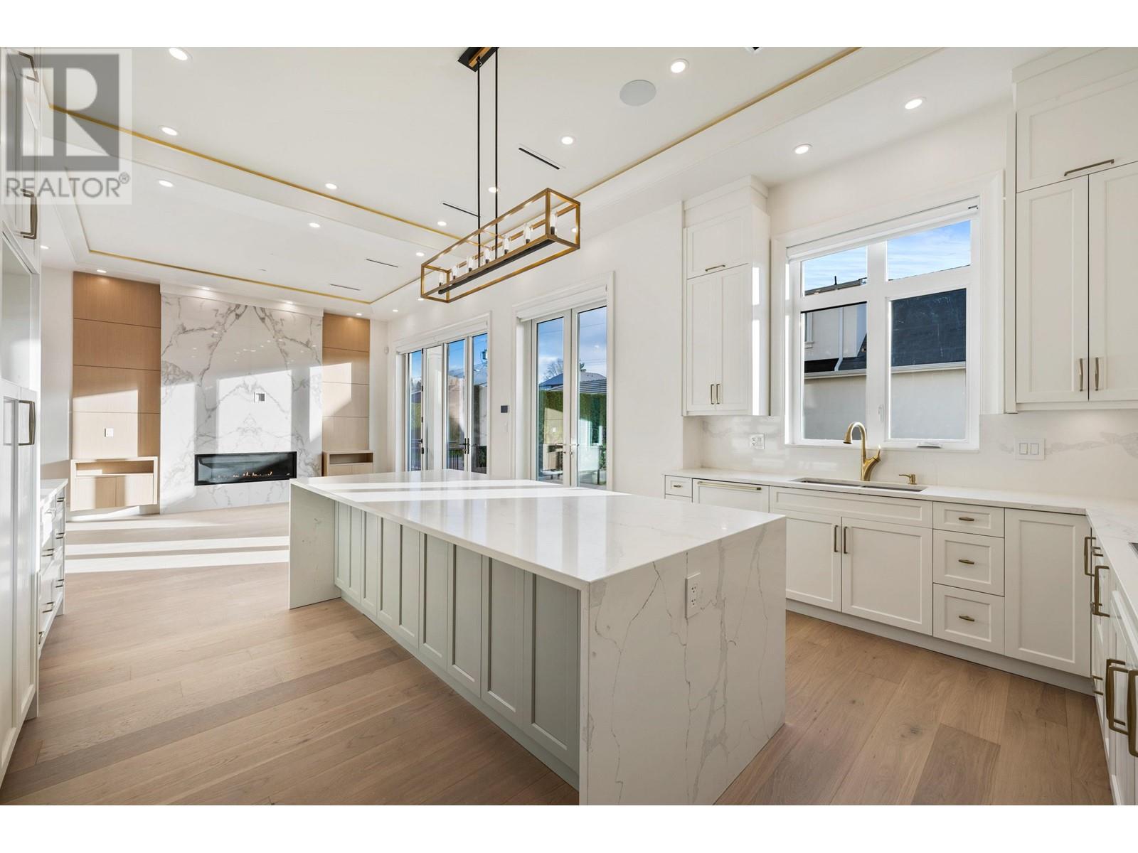 2246 W 20th Avenue, Vancouver, British Columbia  V6L 1G3 - Photo 13 - R2841930