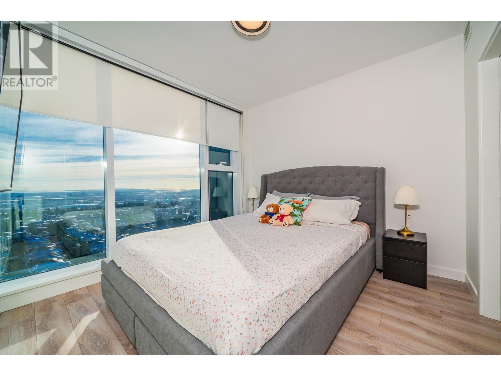 2307 6699 Dunblane Avenue, Burnaby, British Columbia  V5H 0J8 - Photo 3 - R2841850