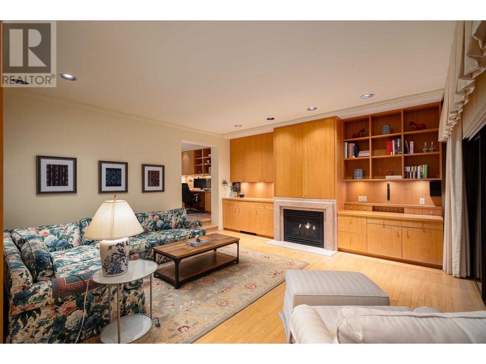 2527 Westhill Drive, West Vancouver, British Columbia  V7S 3A3 - Photo 13 - R2841954