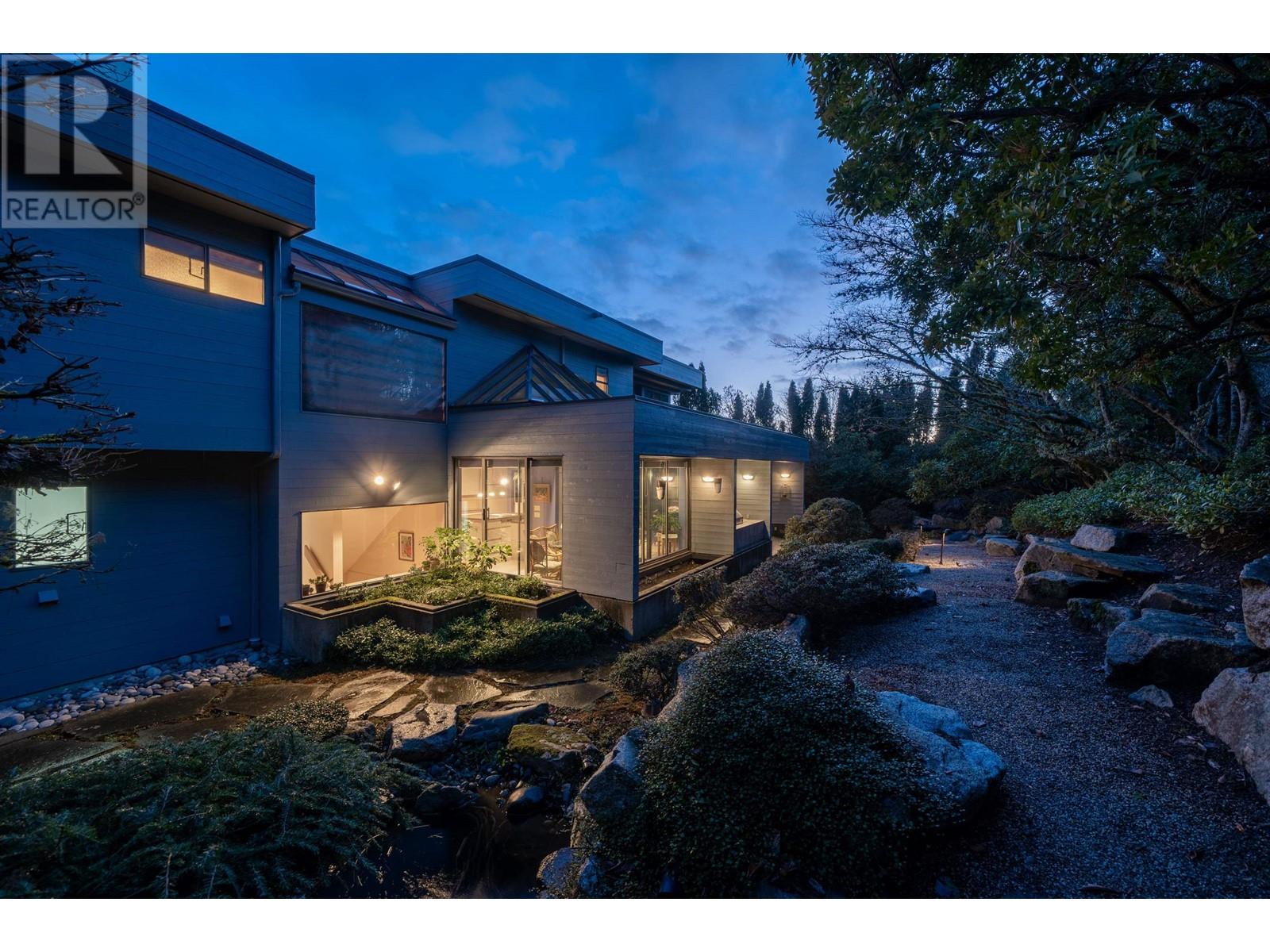 2527 Westhill Drive, West Vancouver, British Columbia  V7S 3A3 - Photo 36 - R2841954