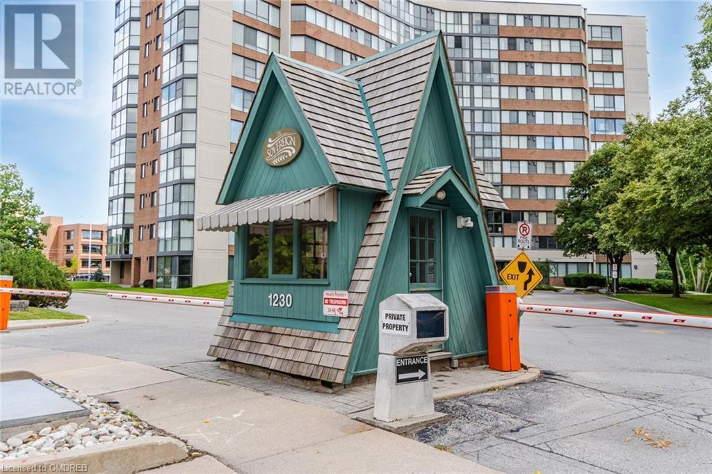 1230 Marlborough Court Unit# 208, Oakville, Ontario  L6H 3K6 - Photo 2 - 40529312