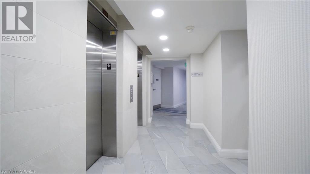 1230 Marlborough Court Unit# 208, Oakville, Ontario  L6H 3K6 - Photo 5 - 40529312