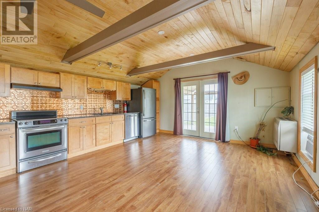 967 Niagara Parkway, Fort Erie, Ontario  L2A 5M4 - Photo 32 - 40525095