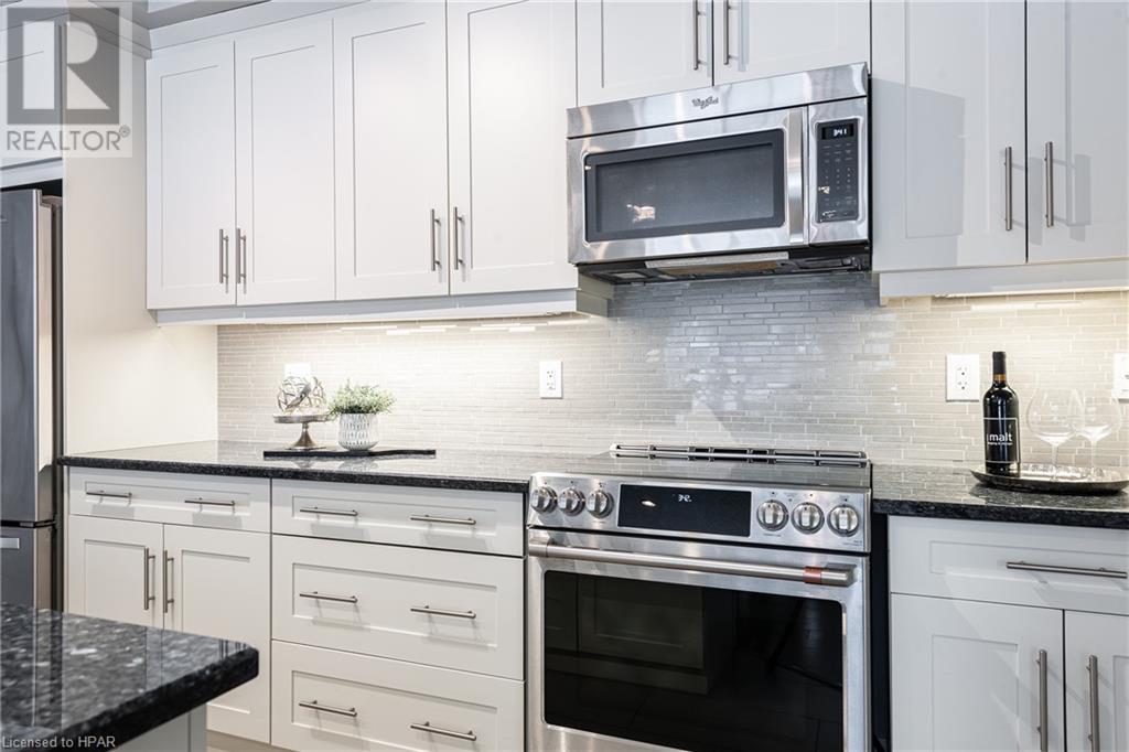 36 Front Street Unit# 103, Stratford, Ontario  N5A 0C2 - Photo 12 - 40528900