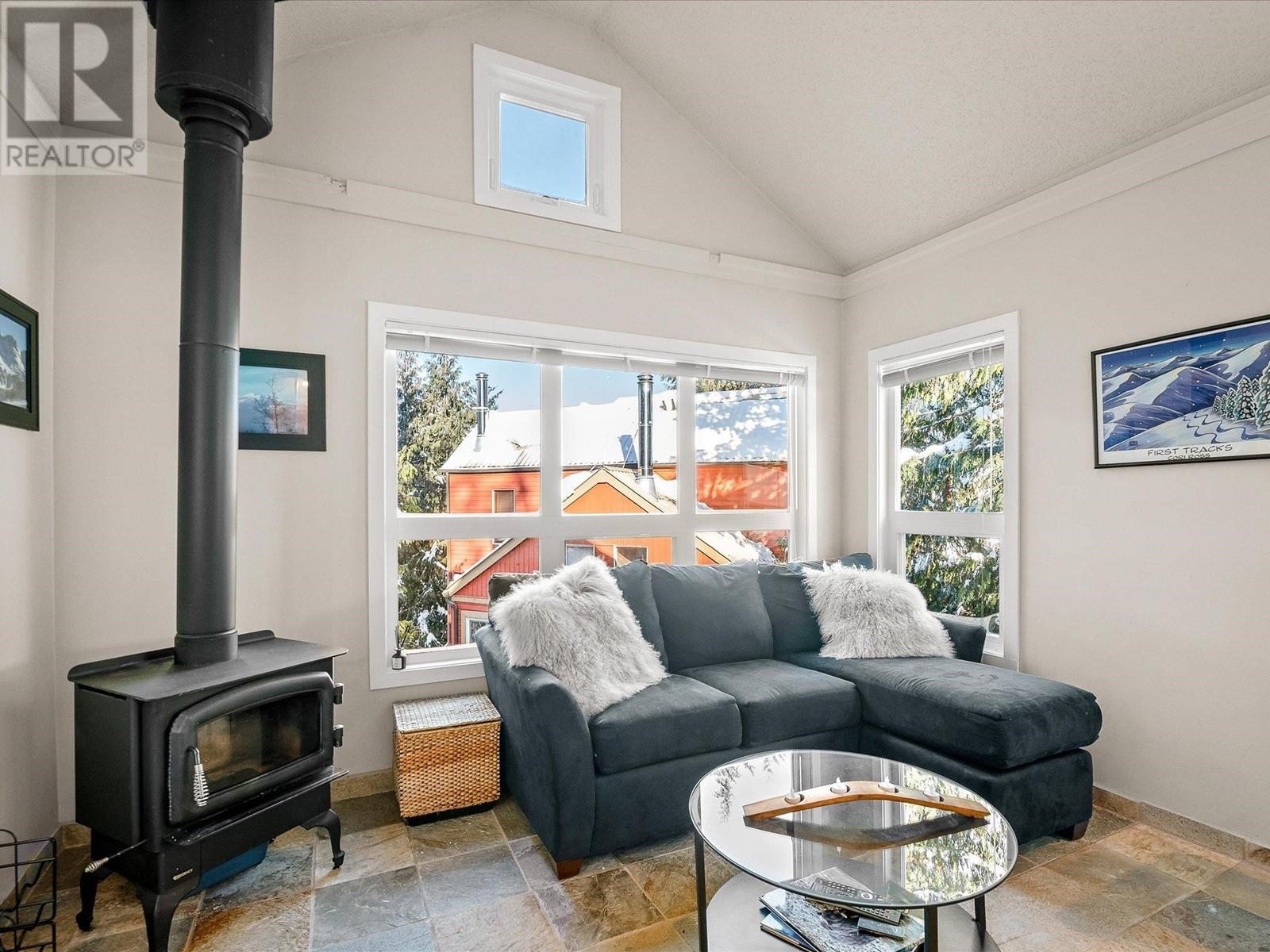 5 2231 Sapporo Drive, Whistler, British Columbia  V8E 0B5 - Photo 3 - R2842011