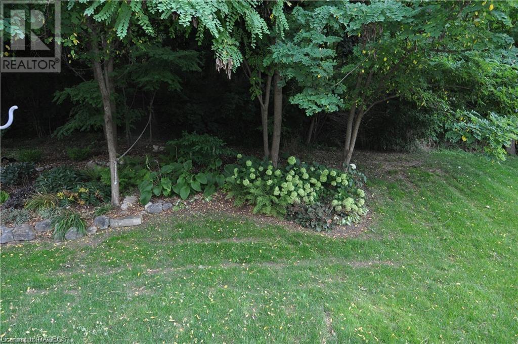 939 5th Avenue A E, Owen Sound, Ontario  N4K 0C2 - Photo 15 - 40526908