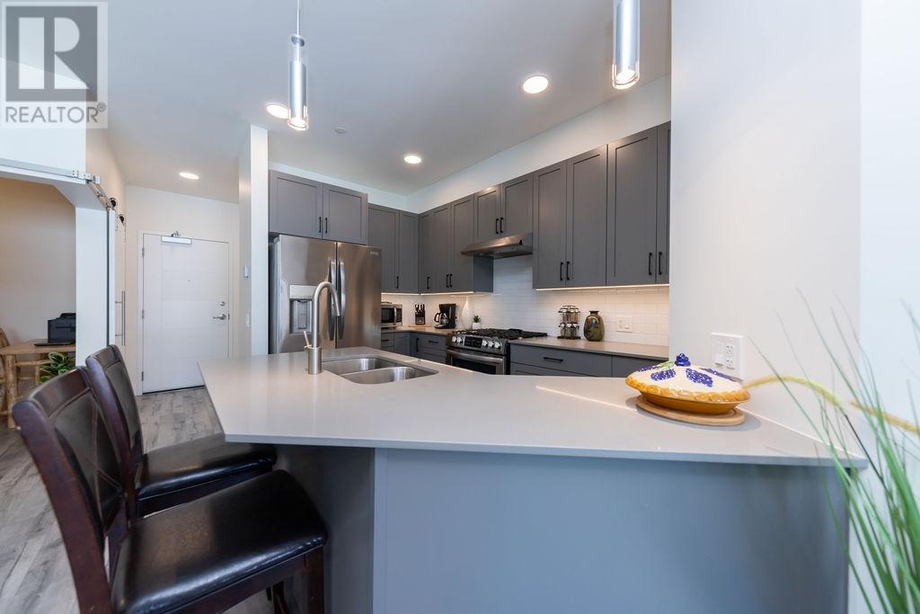 303-651 Dunes Drive, Kamloops, British Columbia   - Photo 4 - 176312