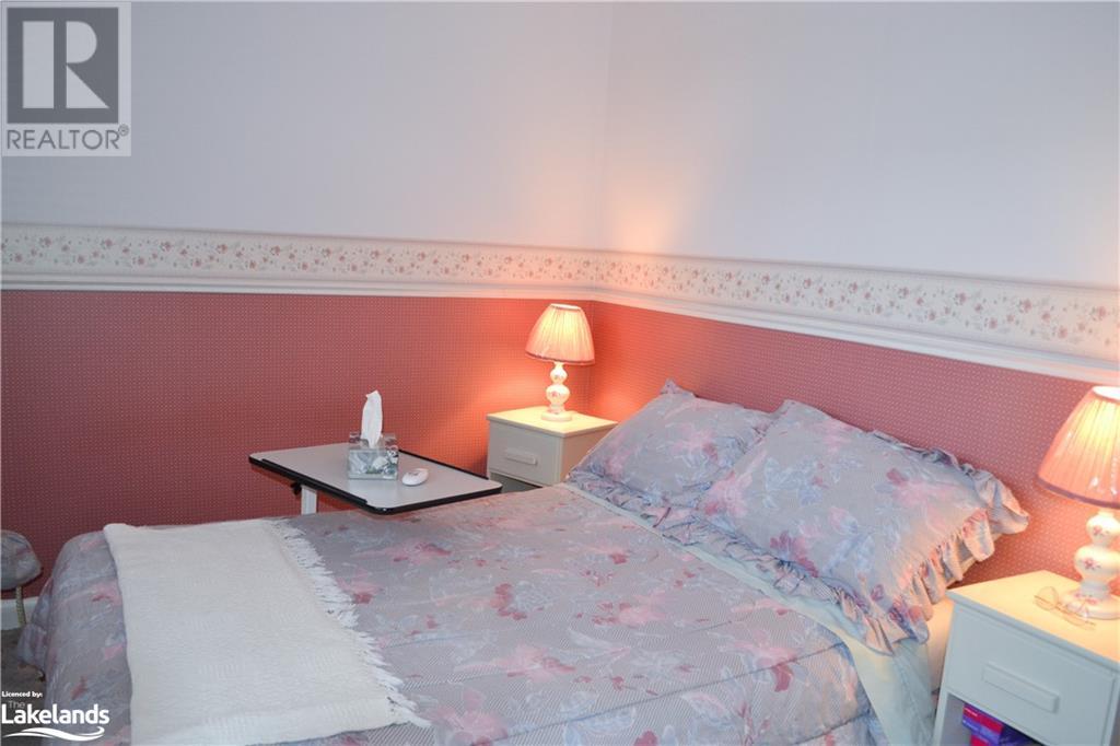 221 Main Street W, Huntsville, Ontario  P1H 1Y1 - Photo 10 - 40529755