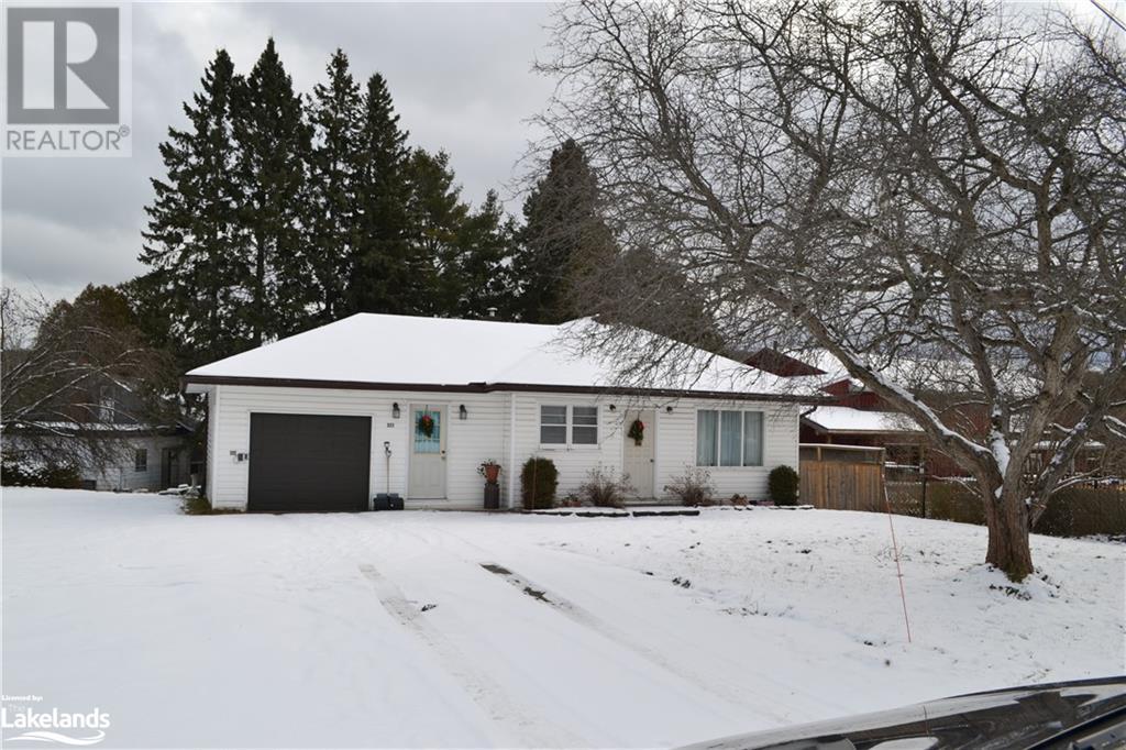 221 Main Street W, Huntsville, Ontario  P1H 1Y1 - Photo 21 - 40529755