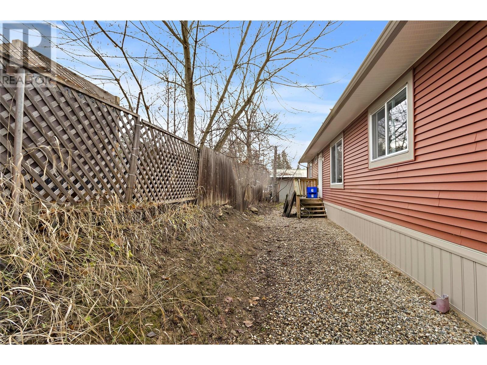 2960 30 Street NE Salmon Arm Photo 27