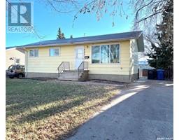 9032 Panton Avenue McIntosh Park, North Battleford, Ca