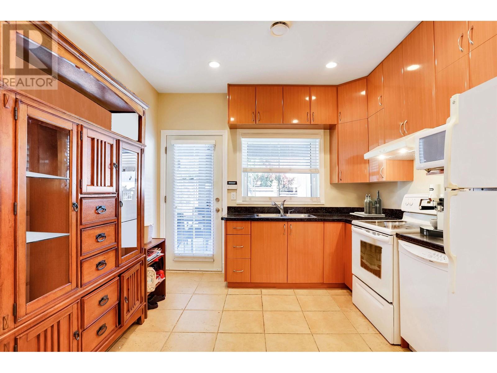 8671 Minler Road, Richmond, British Columbia  V7C 3V1 - Photo 20 - R2842228
