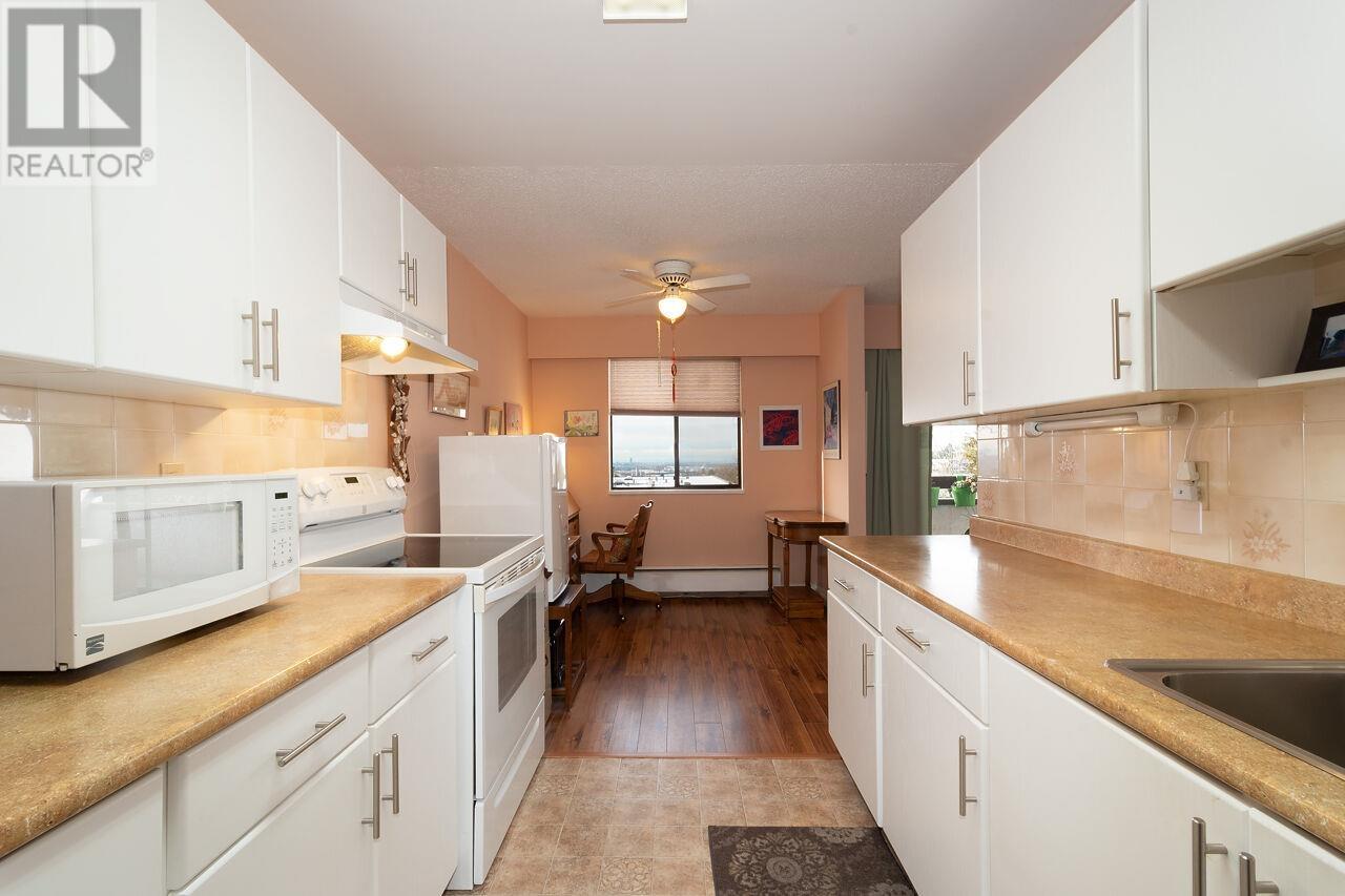 304 515 Eleventh Street, New Westminster, British Columbia  V3M 4G4 - Photo 15 - R2842376