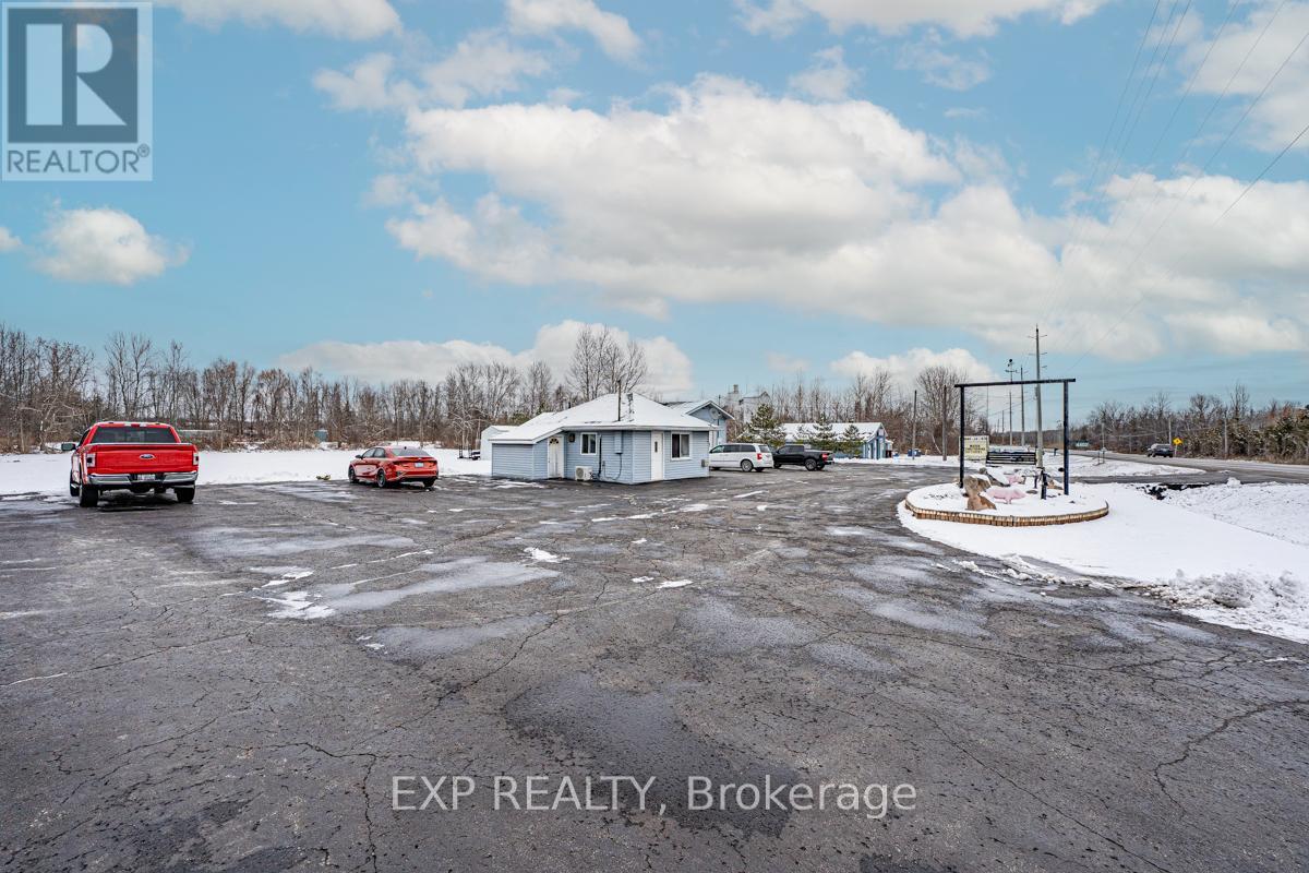 4402 Baseline Rd, Georgina, Ontario  L0E 1R0 - Photo 35 - N7404730