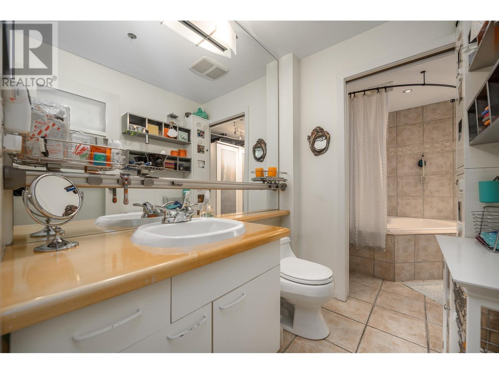 205 1066 Hamilton Street, Vancouver, British Columbia  V6B 2R9 - Photo 13 - R2842383