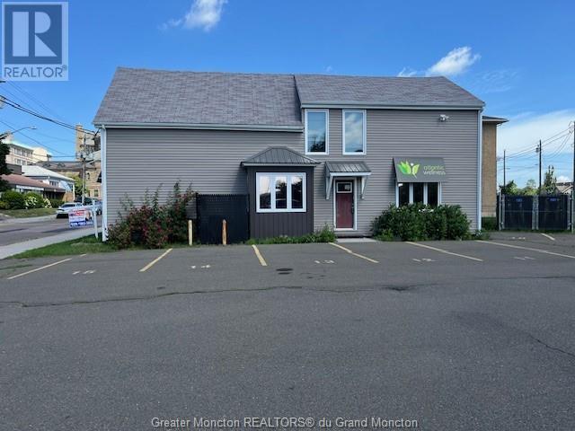 225 Lutz St, Moncton, New Brunswick  E1C 5G2 - Photo 2 - M156920