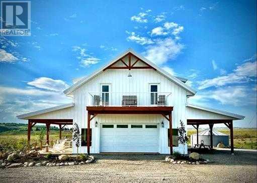 254069 Towers Trail, Rural Rocky View County, Alberta  T4C 2A3 - Photo 33 - A2093032