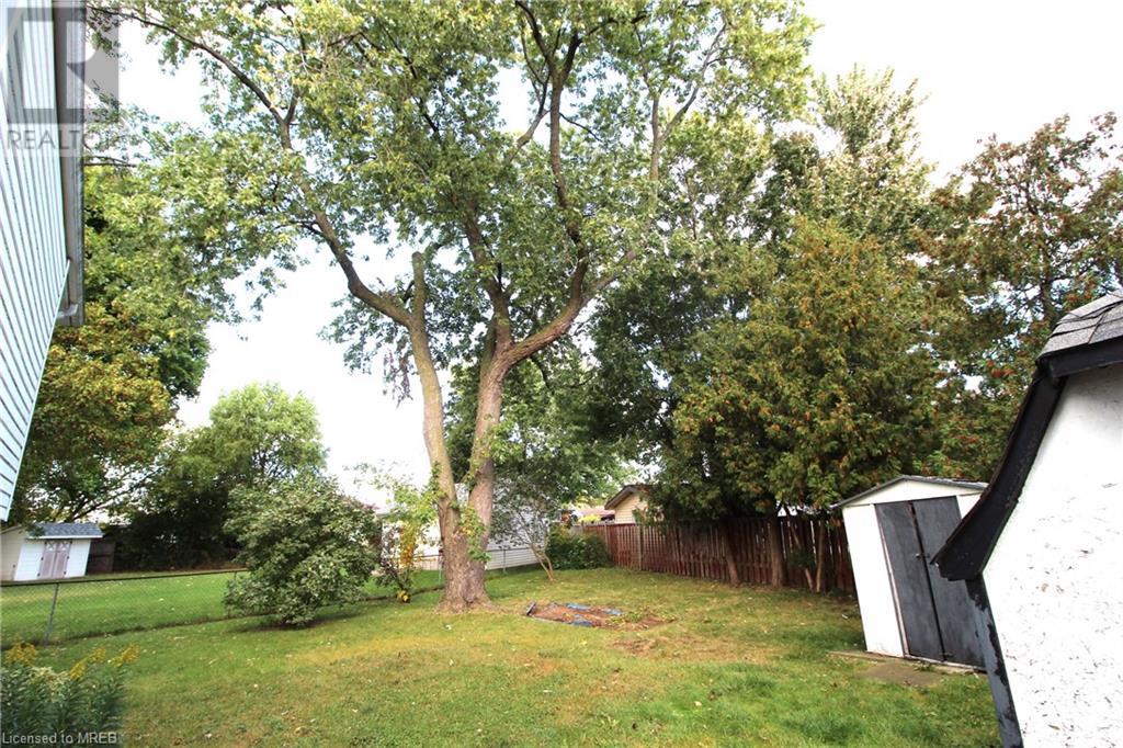 13 Crawford Drive, Hamilton, Ontario  L8H 2N9 - Photo 11 - 40530360