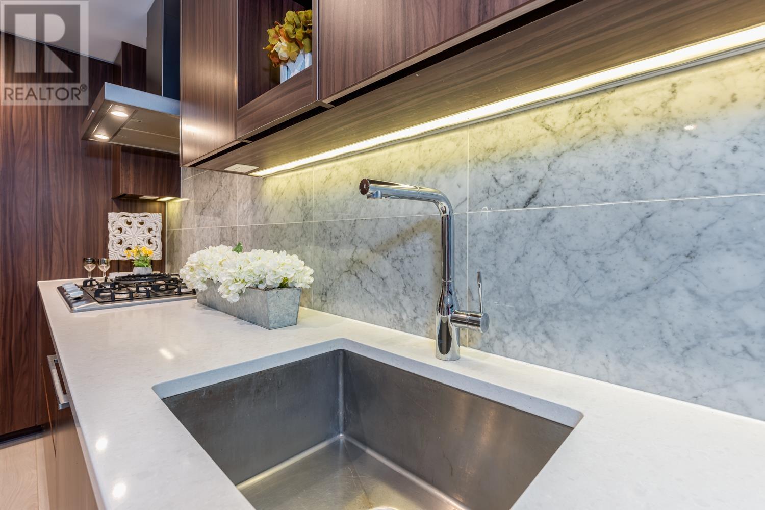 1738 Cook Street, Vancouver, British Columbia  V5Y 3V5 - Photo 12 - R2841227