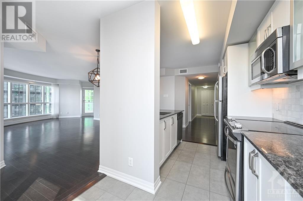 242 RIDEAU STREET UNIT#601 Ottawa