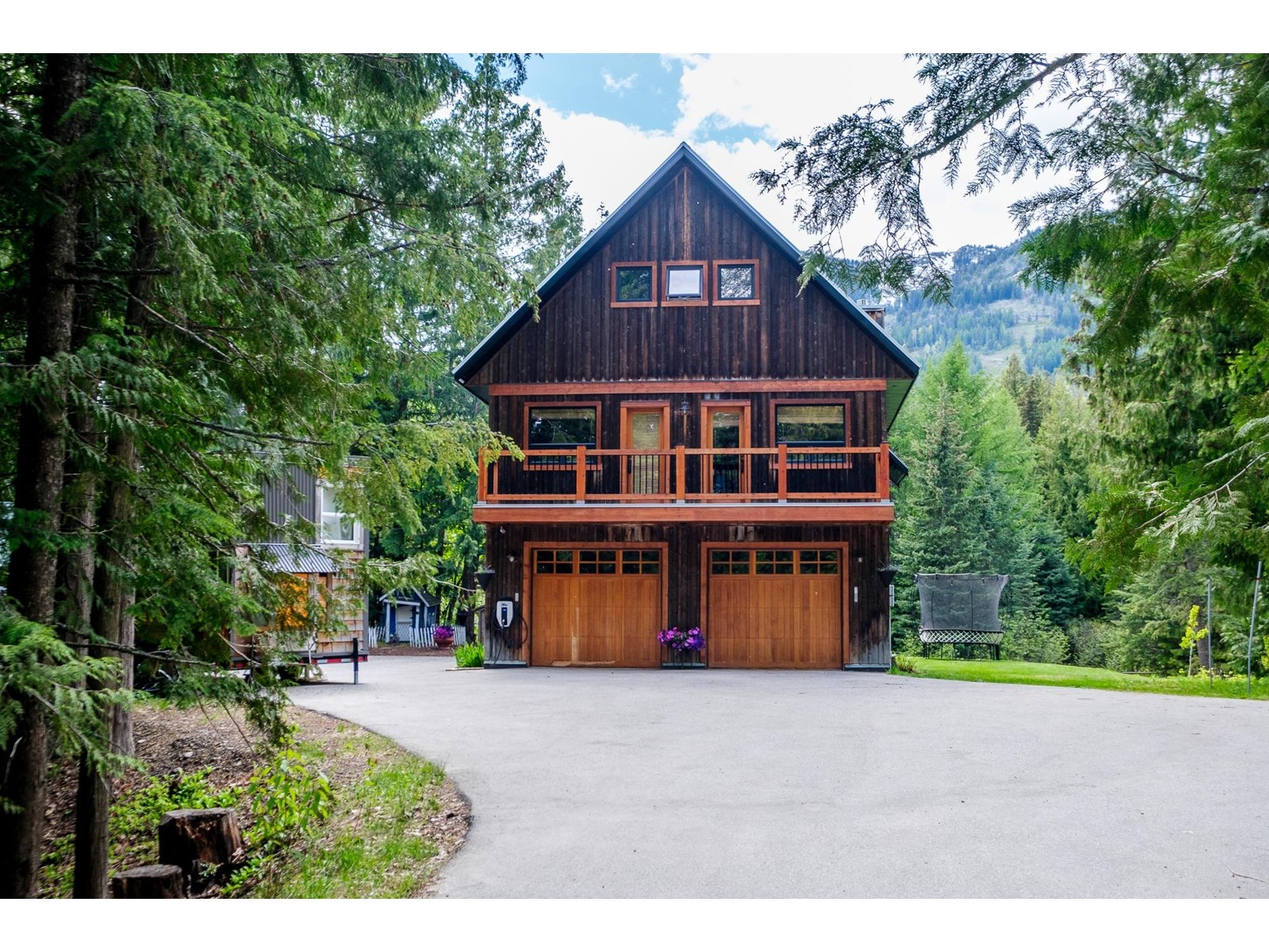 4630 Mann Road, Rossland, British Columbia  V0G 1Y0 - Photo 4 - 2474594