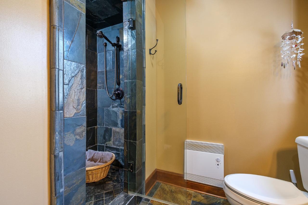 4630 Mann Road, Rossland, British Columbia  V0G 1Y0 - Photo 40 - 2474594