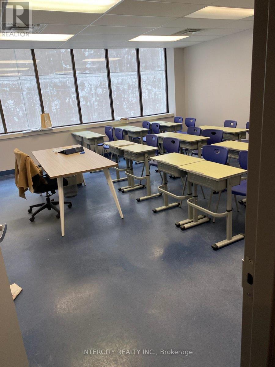 500d - 20 Eglinton Avenue E, Toronto, Ontario  M4P 1A6 - Photo 3 - C7406592