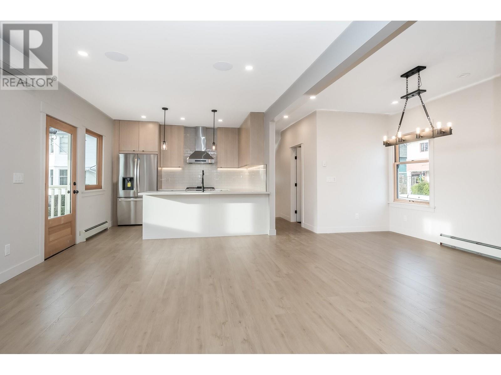 221 Townsend Place, New Westminster, British Columbia  V3L 1L4 - Photo 13 - R2842549