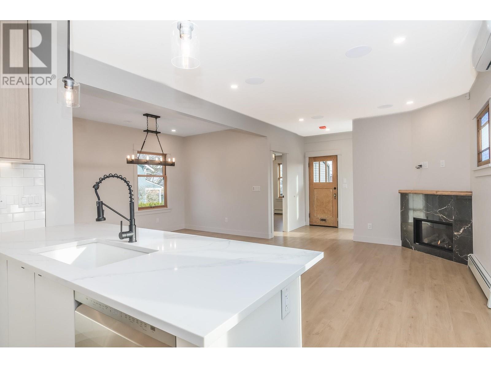 221 Townsend Place, New Westminster, British Columbia  V3L 1L4 - Photo 17 - R2842549
