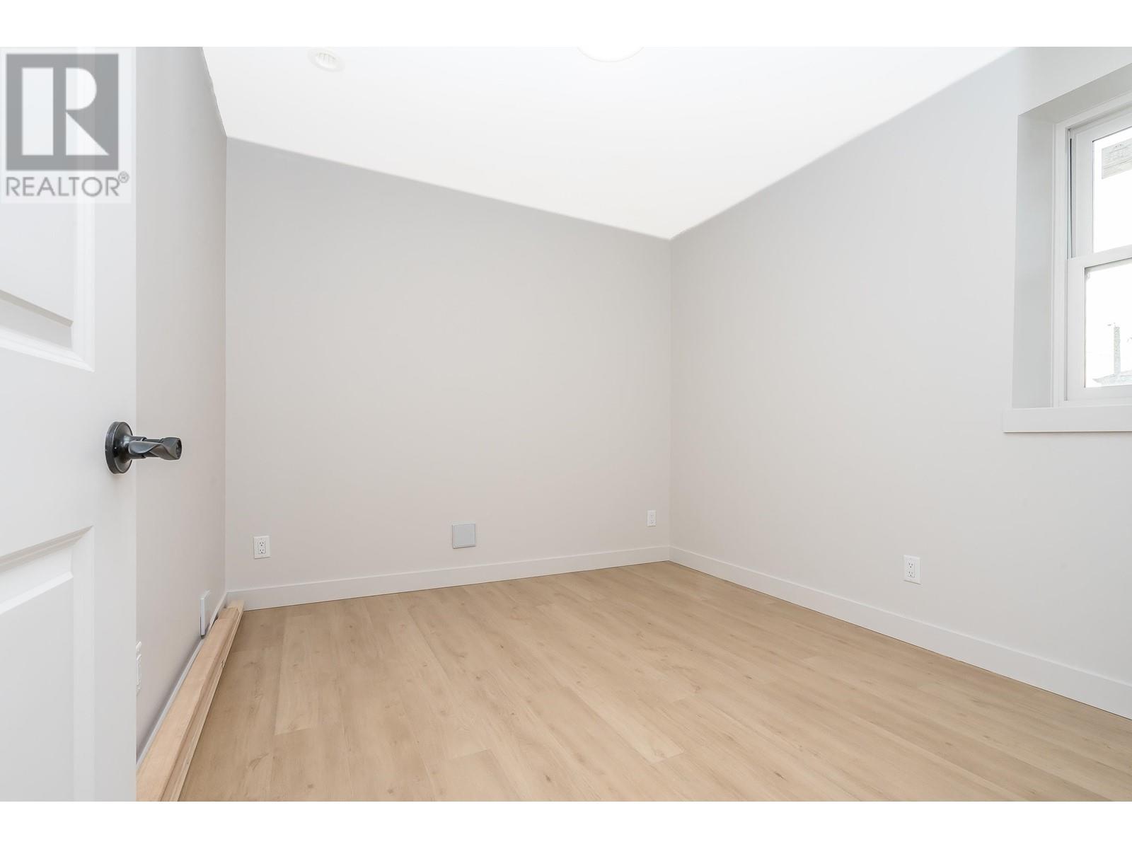 221 Townsend Place, New Westminster, British Columbia  V3L 1L4 - Photo 27 - R2842549
