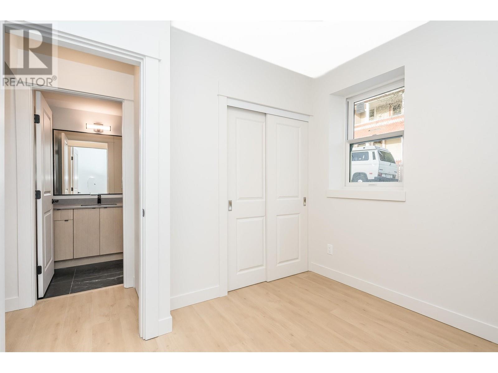 221 Townsend Place, New Westminster, British Columbia  V3L 1L4 - Photo 35 - R2842549