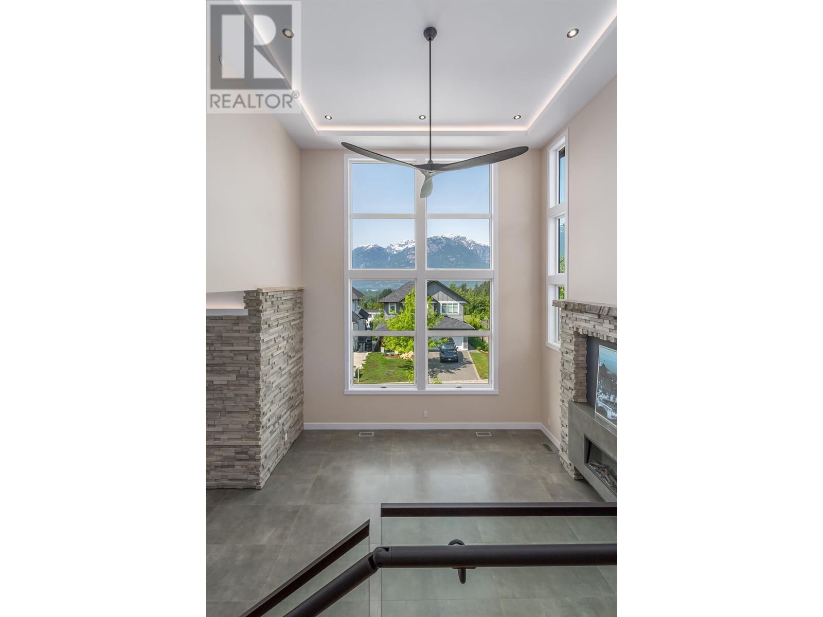 40868 The Crescent, Squamish, British Columbia  V8B 0R9 - Photo 16 - R2842606