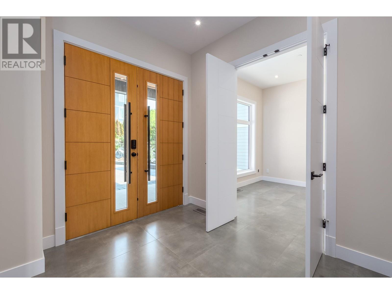 40868 The Crescent, Squamish, British Columbia  V8B 0R9 - Photo 18 - R2842606