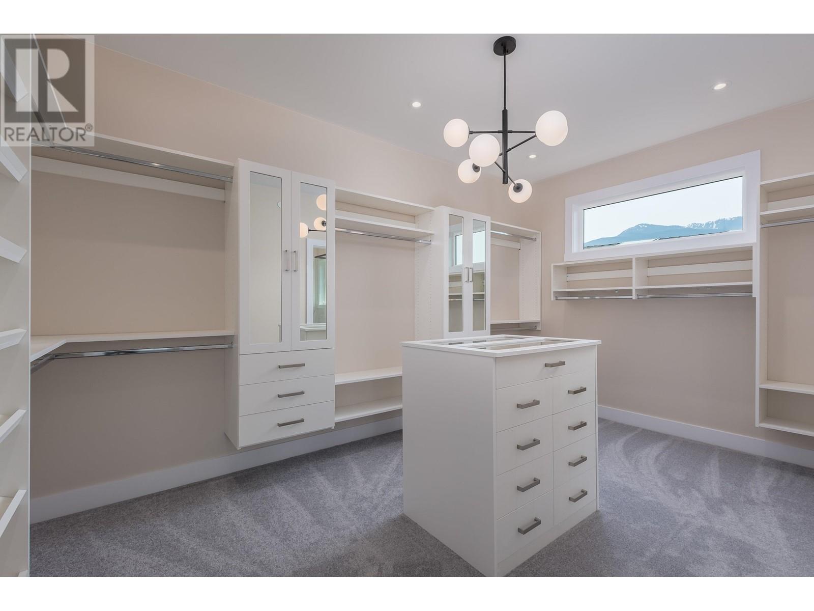 40868 The Crescent, Squamish, British Columbia  V8B 0R9 - Photo 22 - R2842606