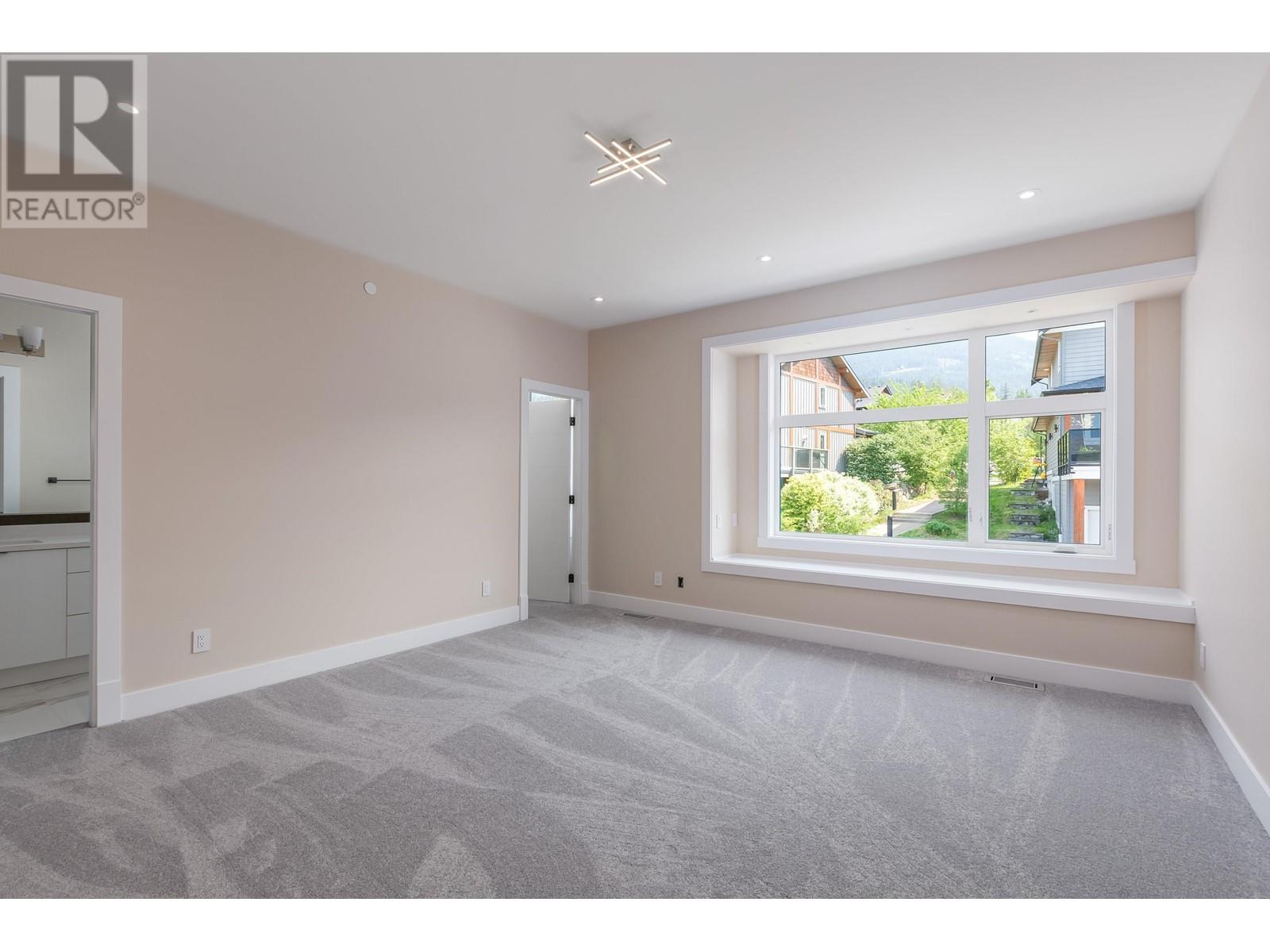 40868 The Crescent, Squamish, British Columbia  V8B 0R9 - Photo 24 - R2842606