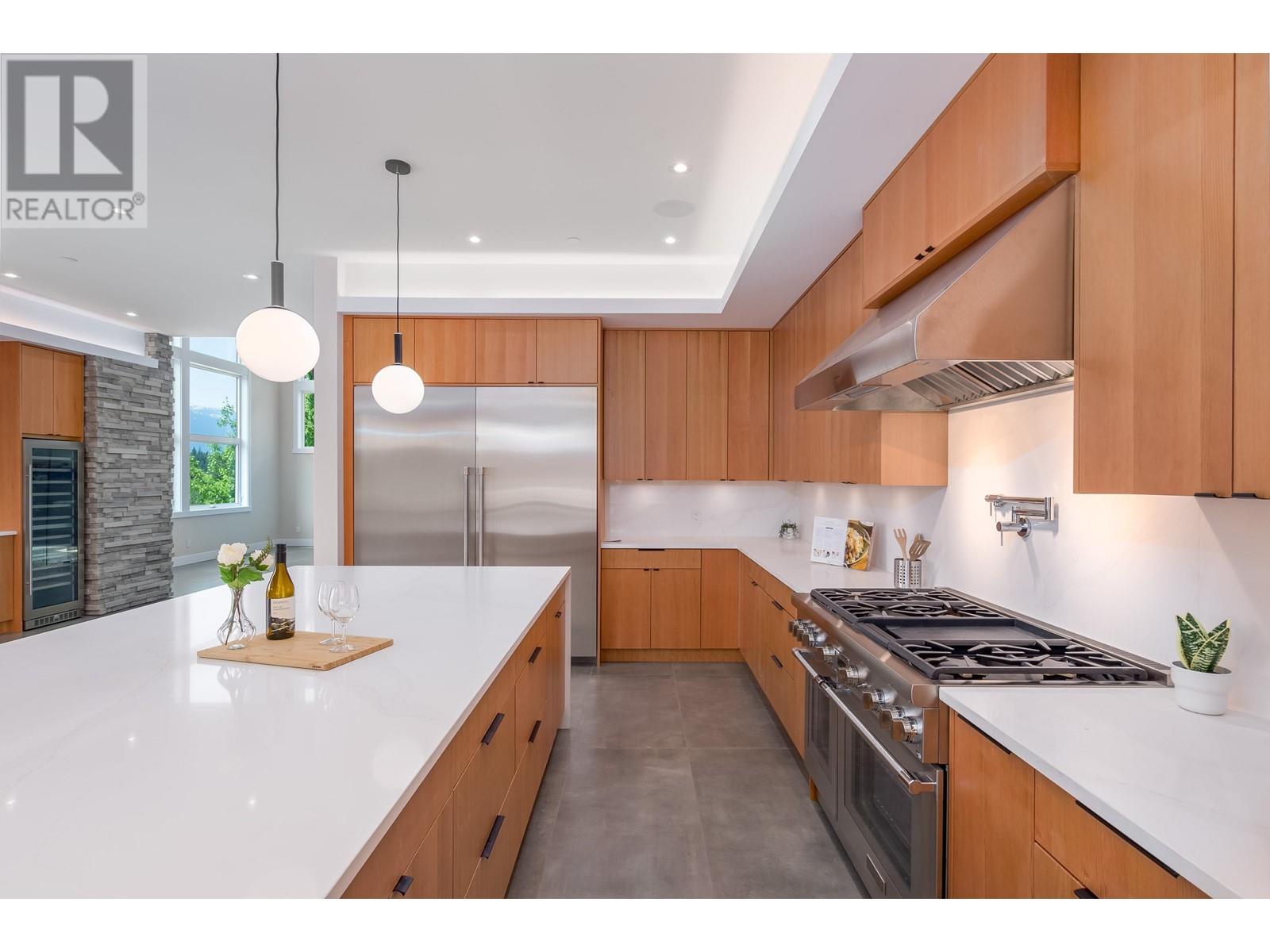 40868 The Crescent, Squamish, British Columbia  V8B 0R9 - Photo 8 - R2842606