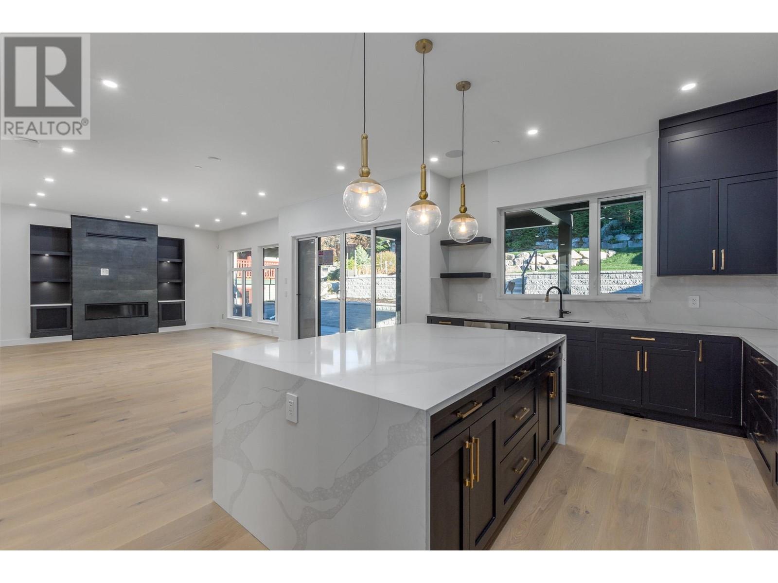 1066 Jay Crescent, Squamish, British Columbia  V8B 0P3 - Photo 19 - R2842626