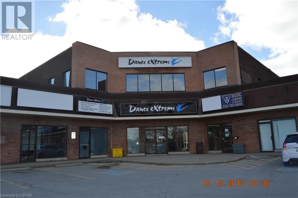 312 Commissioners Road W Unit# 205, London, Ontario  N6J 1Y3 - Photo 2 - 40530617