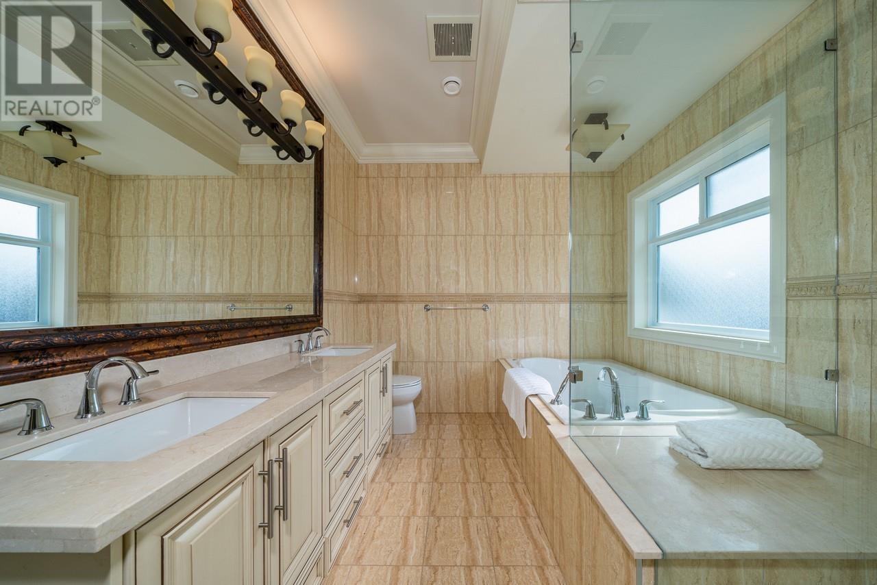 Listing Picture 29 of 33 : 6391 CLEMATIS DRIVE, Richmond / 烈治文 - 魯藝地產 Yvonne Lu Group - MLS Medallion Club Member