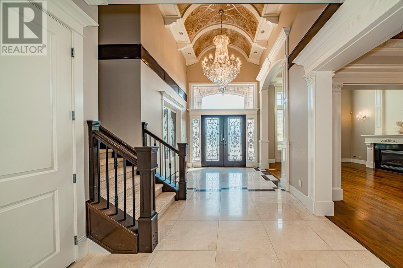 Listing Picture 2 of 33 : 6391 CLEMATIS DRIVE, Richmond / 烈治文 - 魯藝地產 Yvonne Lu Group - MLS Medallion Club Member