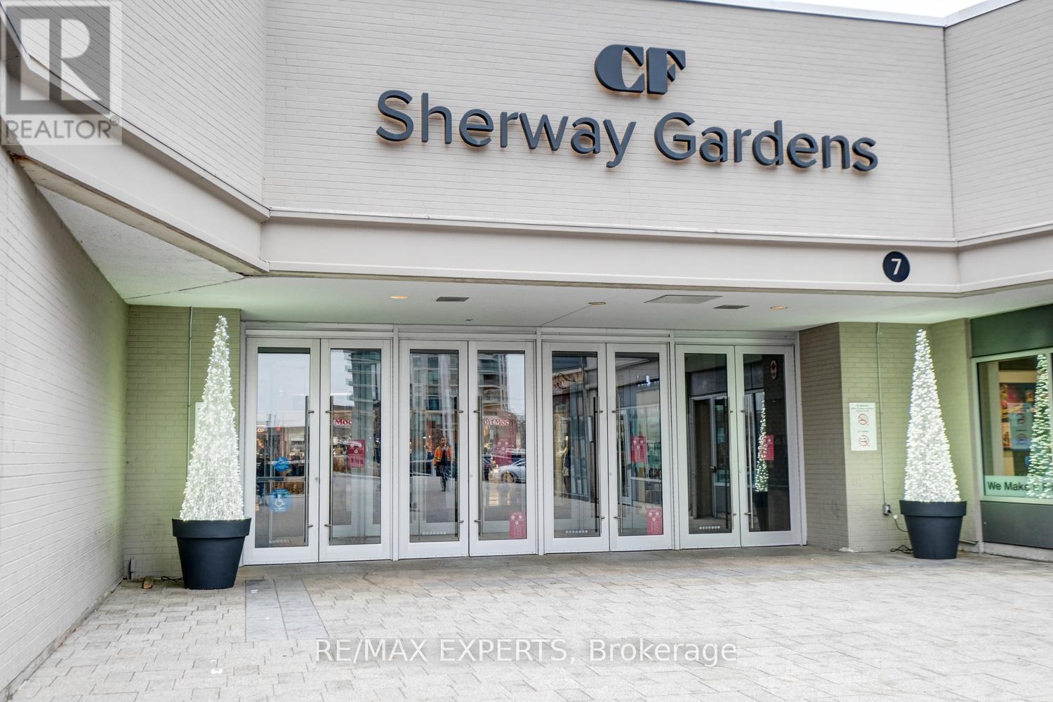 #710 -225 Sherway Garderns Rd, Toronto, Ontario  M9C 0A3 - Photo 34 - W8007794
