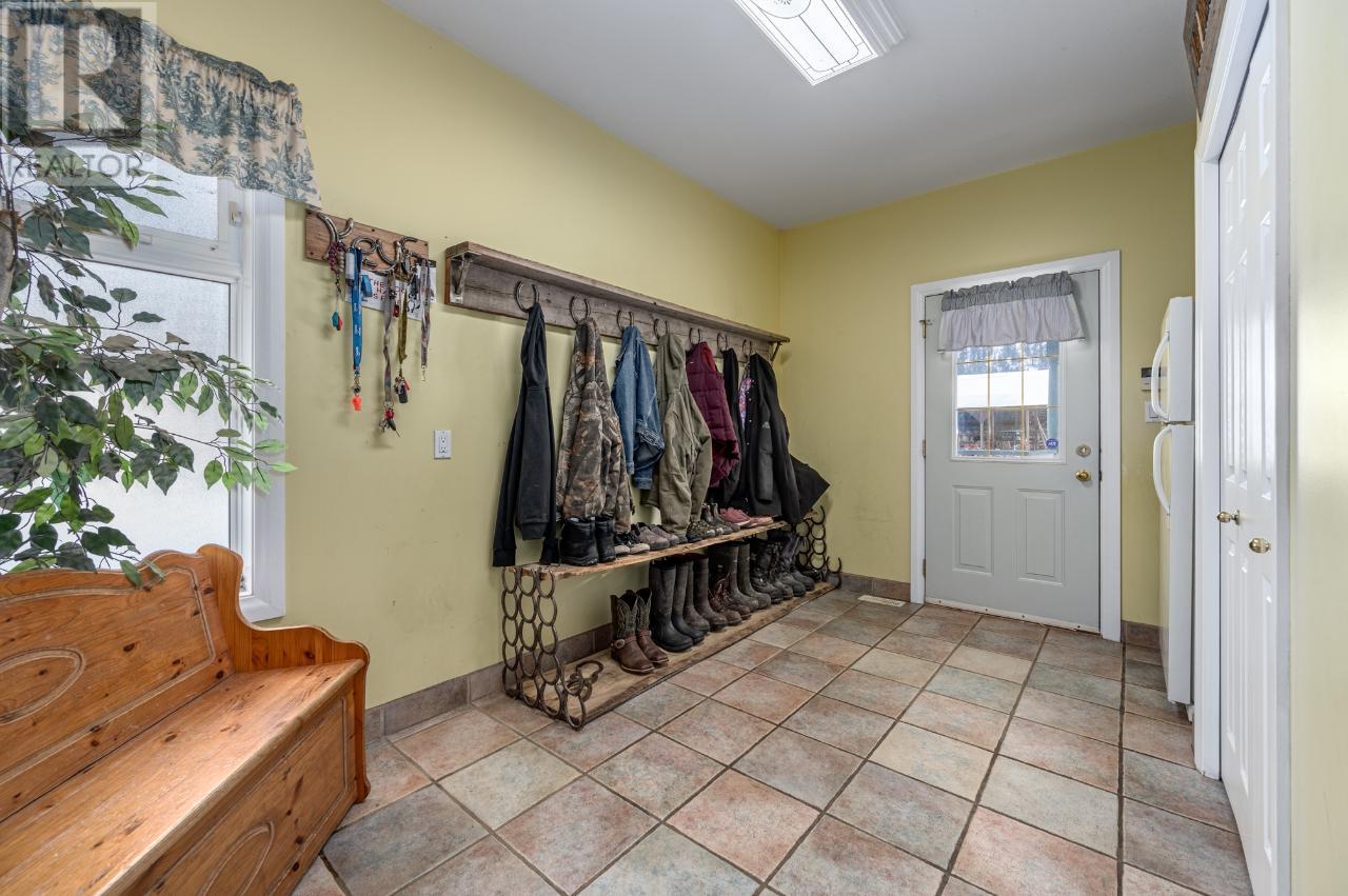 5976 Vla Rd, Chase, British Columbia  V0E 1M1 - Photo 26 - 176351