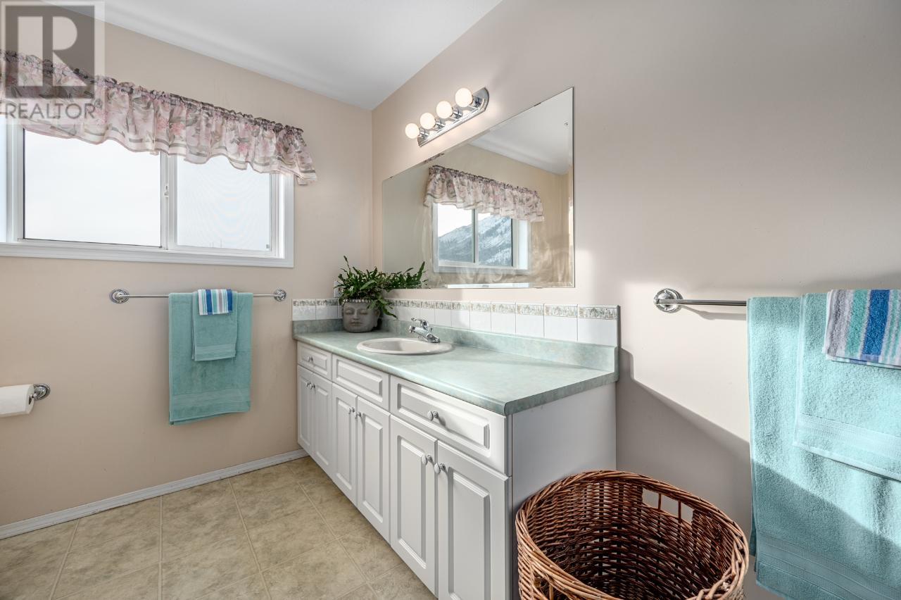 5976 Vla Rd, Chase, British Columbia  V0E 1M1 - Photo 30 - 176351