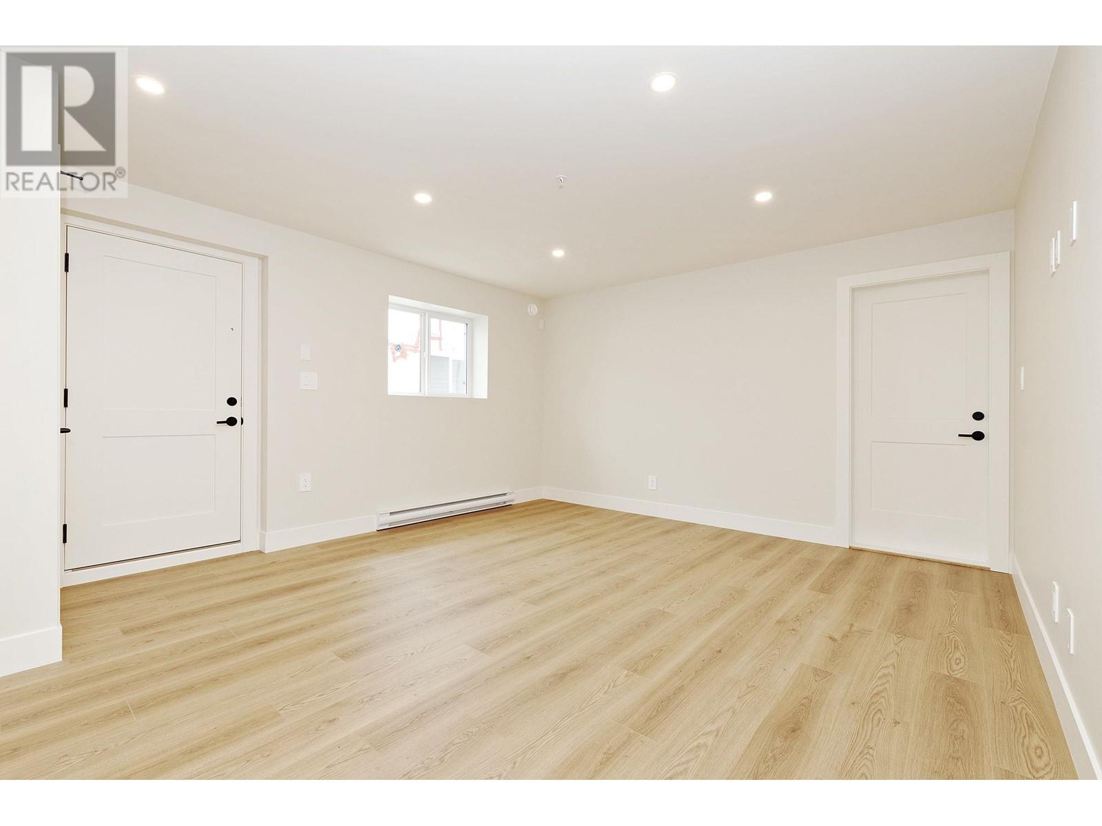 20871 Golf Lane, Maple Ridge, British Columbia  V2X 1M1 - Photo 32 - R2842789