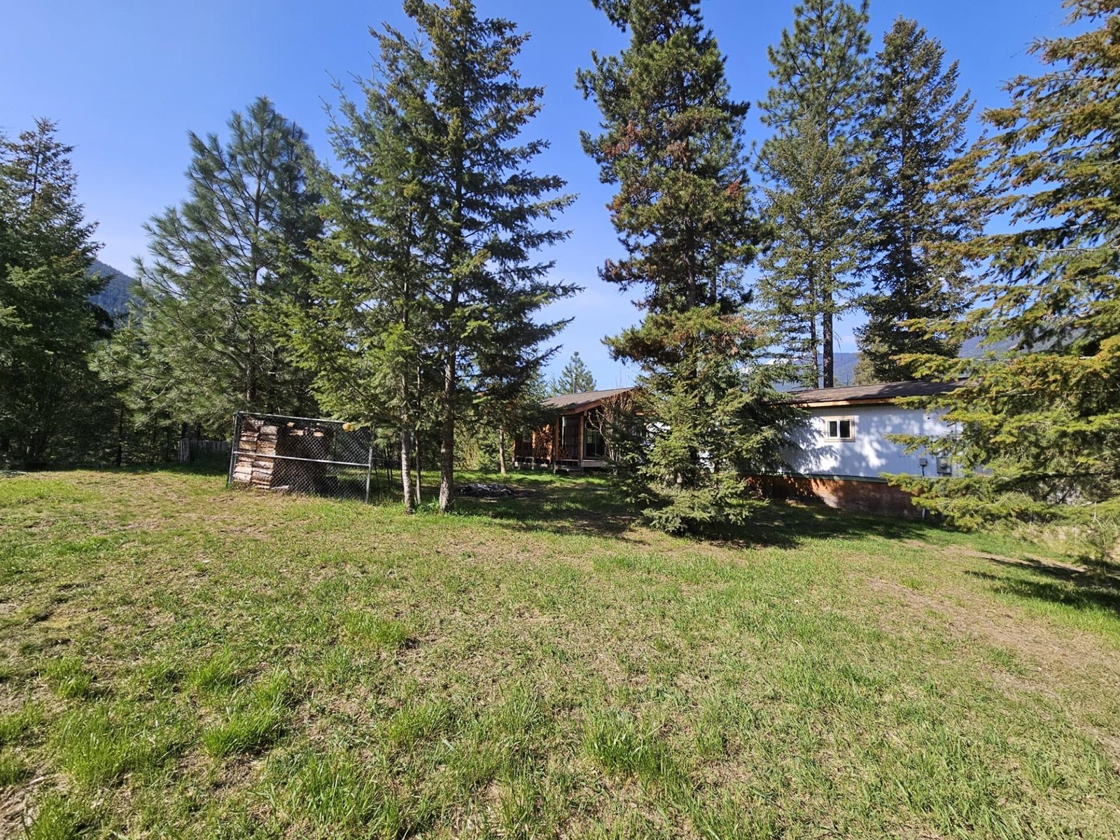 5965 Paradise Valley Road, Winlaw, British Columbia  V0G 2J0 - Photo 16 - 2474619