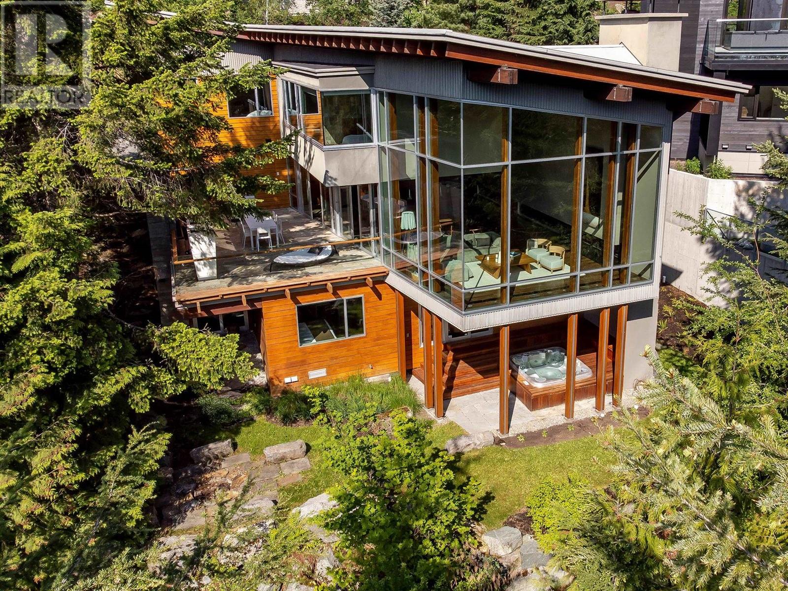 7452 Treetop Lane, Whistler, British Columbia  V8E 0E9 - Photo 33 - R2837942