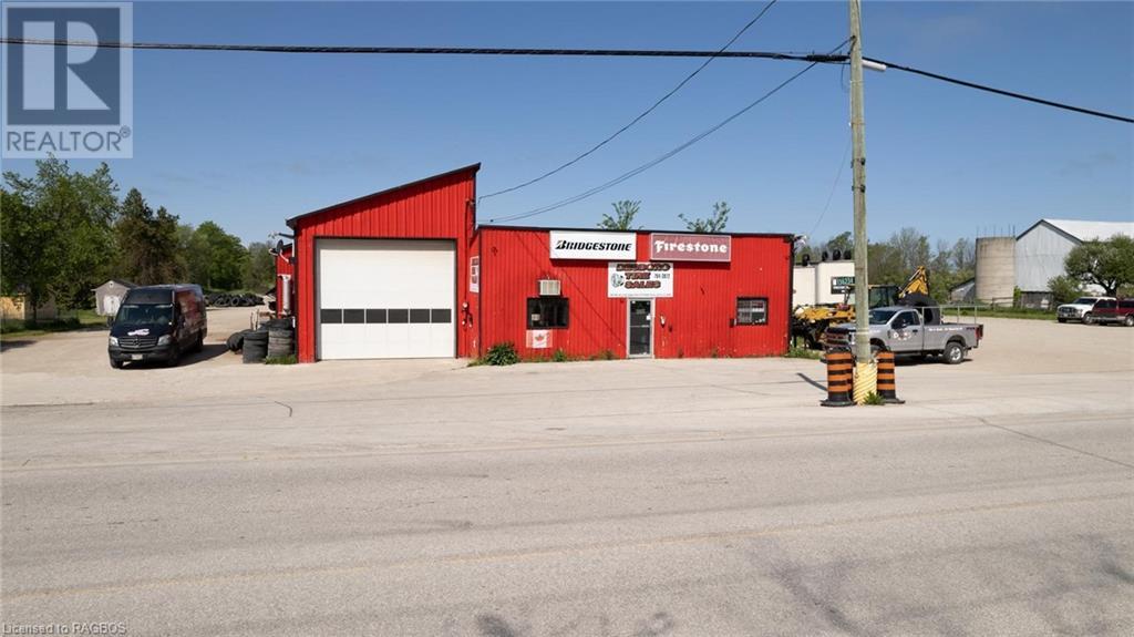 136234 Grey Road 40, Desboro, Ontario  N0H 1K0 - Photo 2 - 40529481