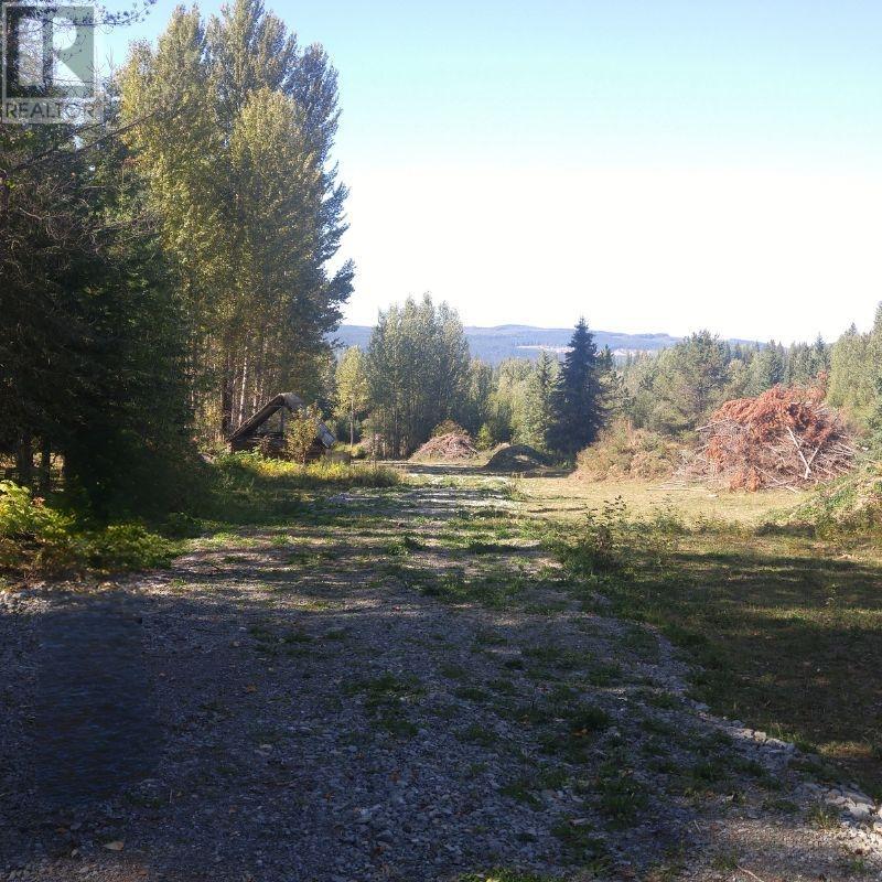 Lot 6 Clearwater Valley Road, Clearwater, British Columbia   - Photo 3 - 175441